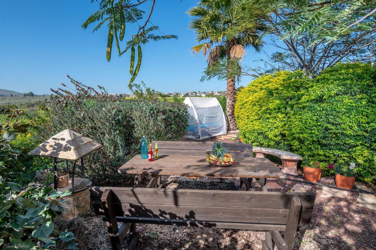 Ahavtia - לזוגות ומשפחות Villa Had Nes Buitenkant foto